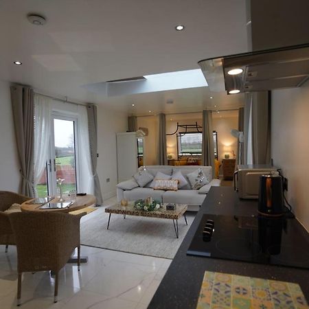 Luxury Home In The Heart Of East Sussex Freeparking ペバンゼイ エクステリア 写真